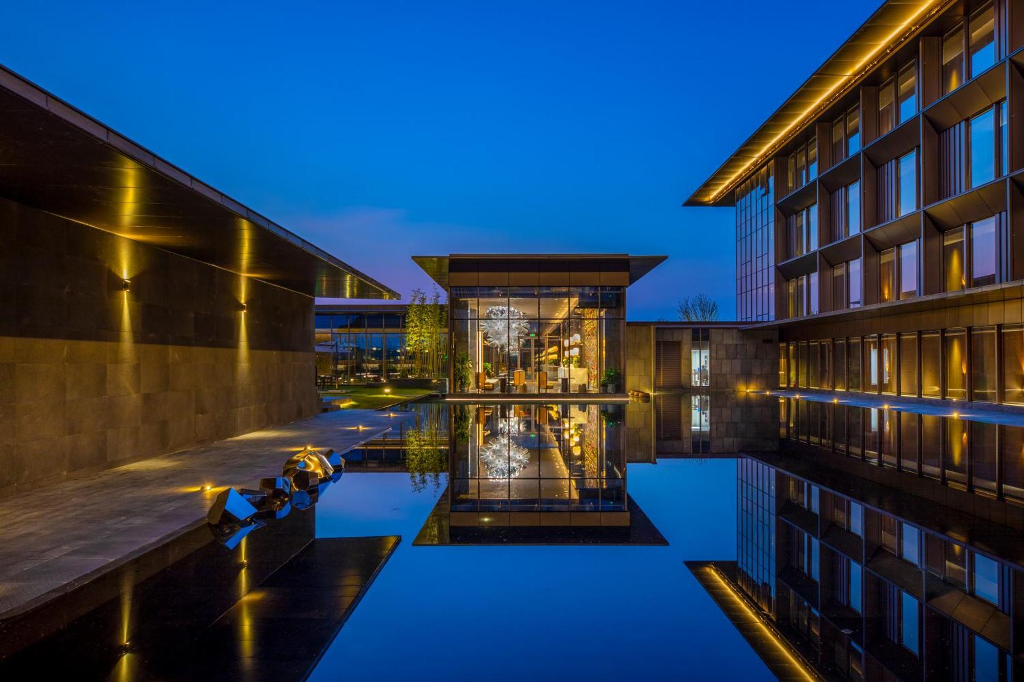 Hotel Indigo Suzhou Yangcheng Lake By Ihg エクステリア 写真